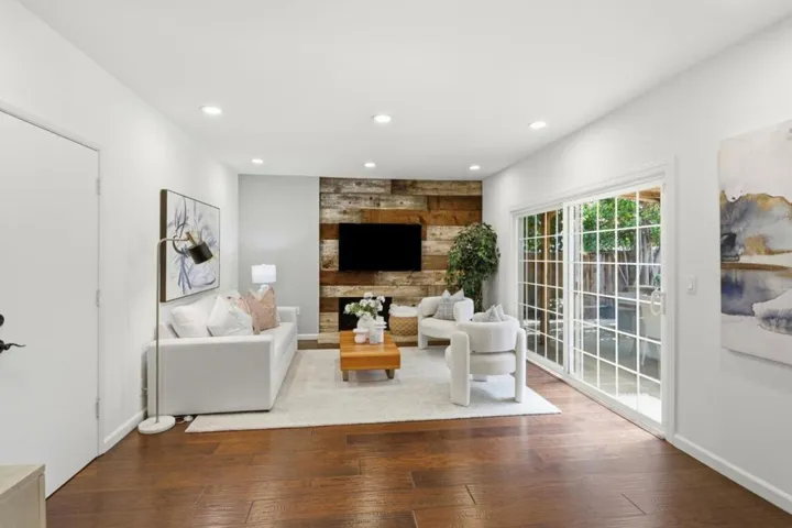 1645 Blackhawk Drive, Sunnyvale, California 94087