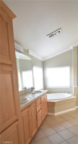9850 Garfield Avenue 53, Huntington Beach, California 92646