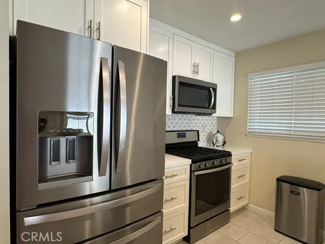 5331 Argos, Agoura Hills, California 91301
