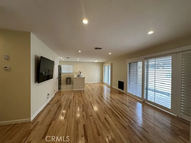 5331 Argos, Agoura Hills, California 91301