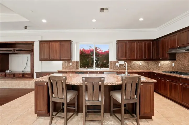 Large Kitchen
