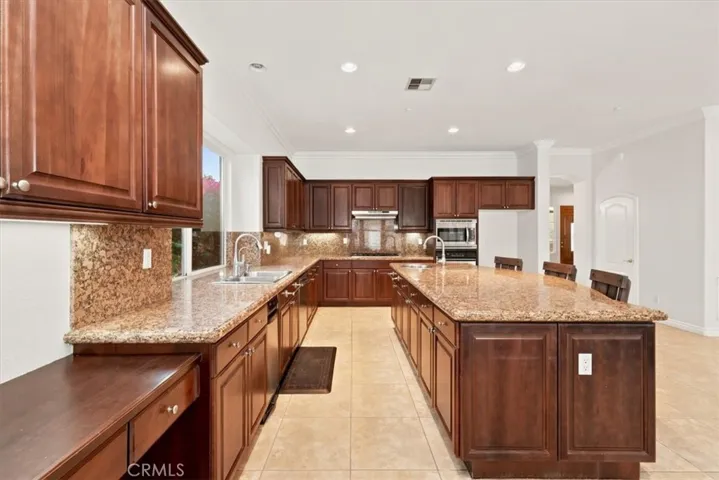 Ample amount of kitchen cabinets