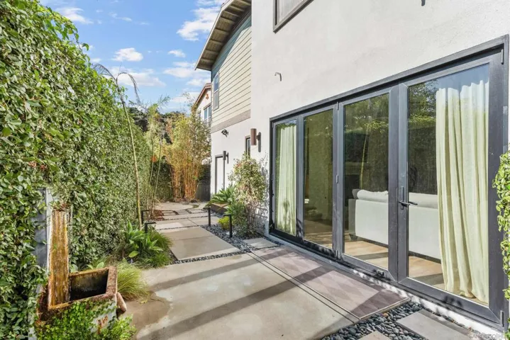 669 Calypso Pl, Encinitas, California 92024