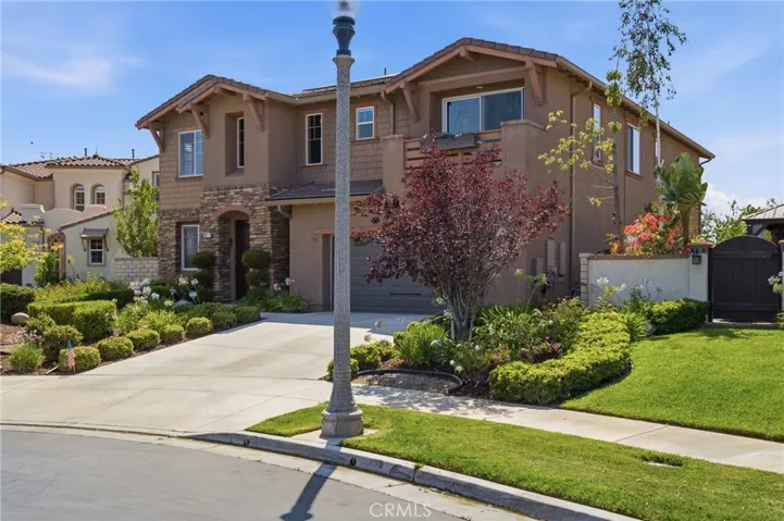 28107 Anvil, Valencia, California 91354