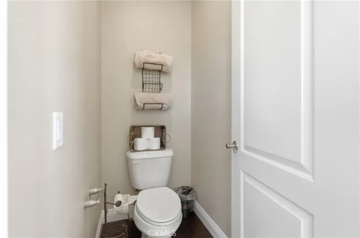 28107 Anvil, Valencia, California 91354