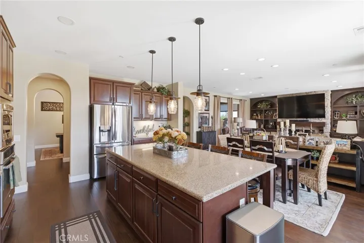 28107 Anvil, Valencia, California 91354