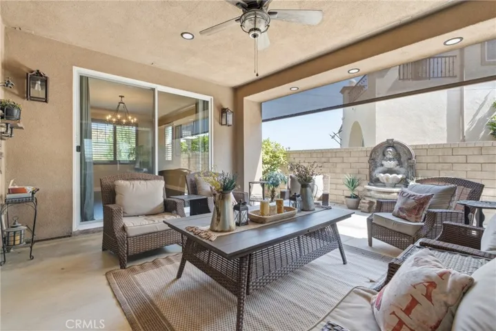 28107 Anvil, Valencia, California 91354