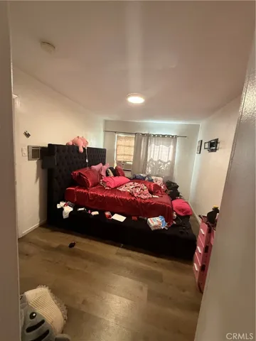 1135 W 95th, Los Angeles, California 90044
