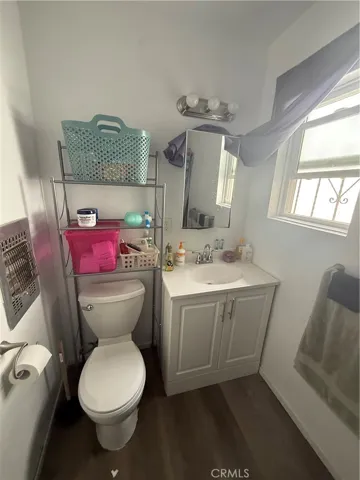 1135 W 95th, Los Angeles, California 90044