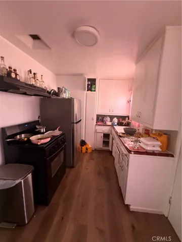 1135 W 95th, Los Angeles, California 90044