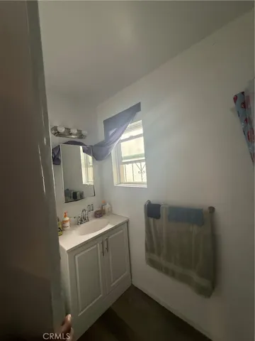 1135 W 95th, Los Angeles, California 90044