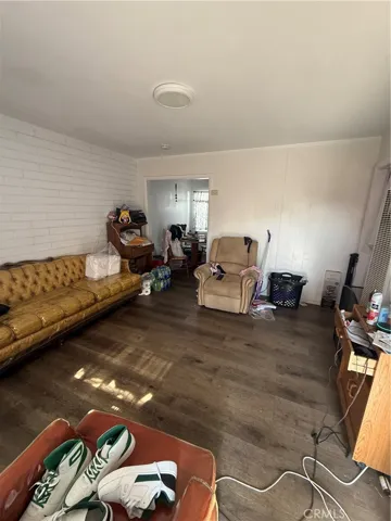 1135 W 95th, Los Angeles, California 90044