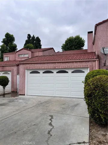 171 Racquet Club Drive, Compton, California 90220