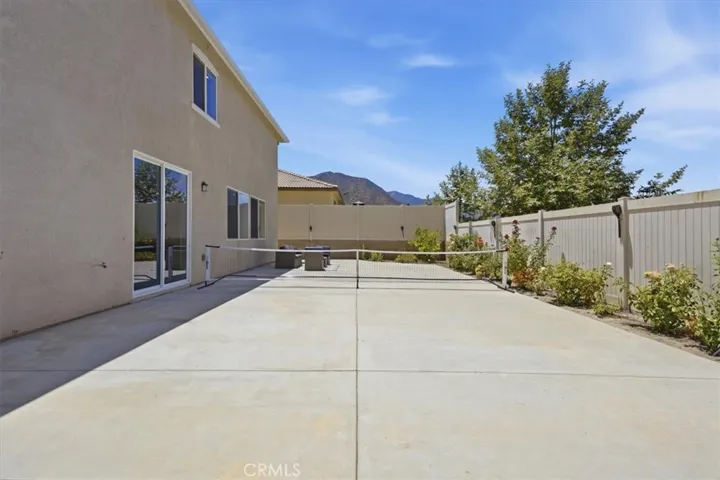 11062 Ilama Court, Corona, California 92883