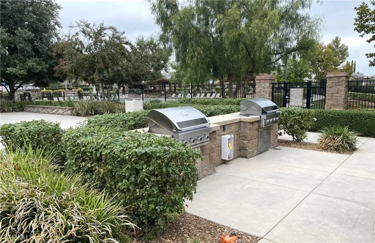 11062 Ilama Court, Corona, California 92883