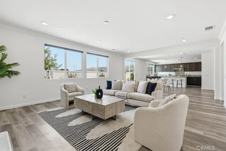 11062 Ilama Court, Corona, California 92883