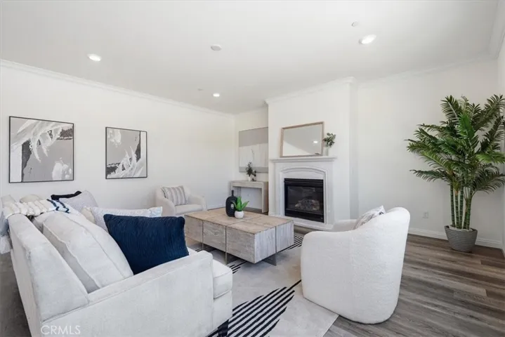 11062 Ilama Court, Corona, California 92883