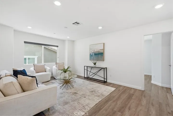 11062 Ilama Court, Corona, California 92883
