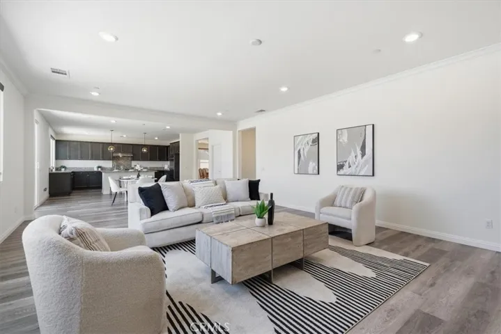 11062 Ilama Court, Corona, California 92883