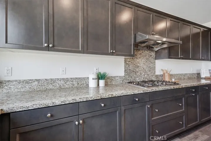 11062 Ilama Court, Corona, California 92883