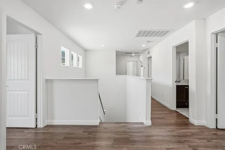 11062 Ilama Court, Corona, California 92883