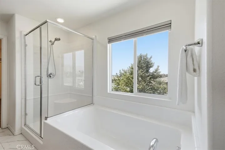 11062 Ilama Court, Corona, California 92883