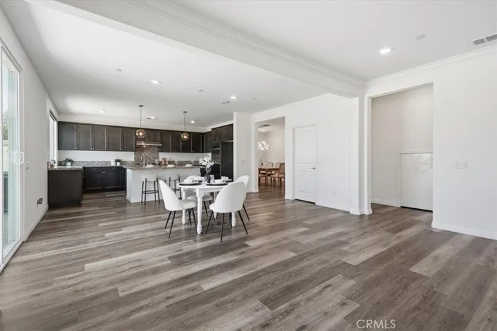11062 Ilama Court, Corona, California 92883