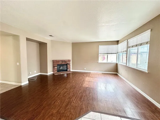 7407 Carrollton Place, Eastvale, California 92880