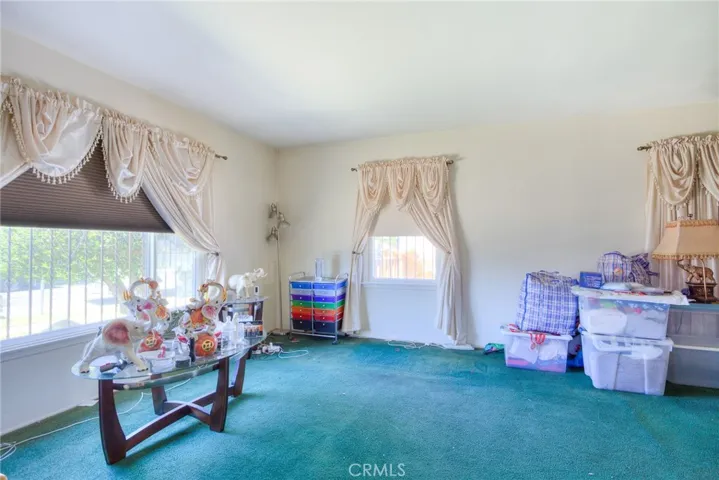 422 E. 139th Street, Los Angeles, California 90061