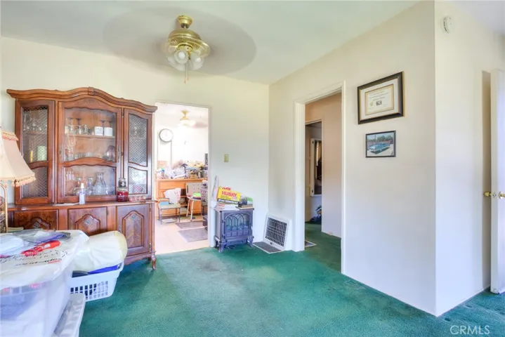 422 E. 139th Street, Los Angeles, California 90061