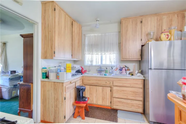 422 E. 139th Street, Los Angeles, California 90061