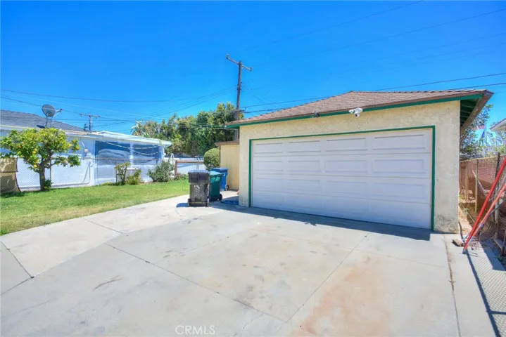 422 E. 139th Street, Los Angeles, California 90061
