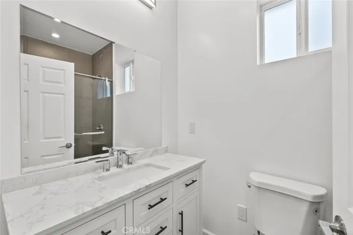 15836 Eccles Street, North Hills, California 91343