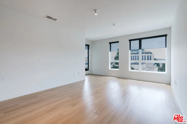 10601 Washington Boulevard 722, Culver City, California 90232
