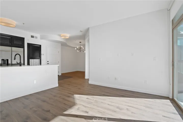 Living Room/Kitchen/Dining