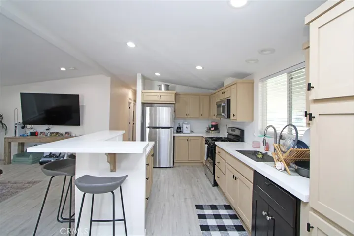 1461 W Mission Boulevard 106, Pomona, California 91766