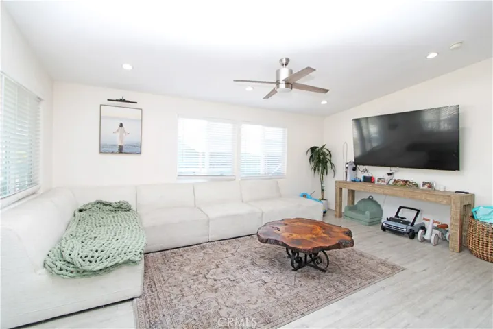 1461 W Mission Boulevard 106, Pomona, California 91766