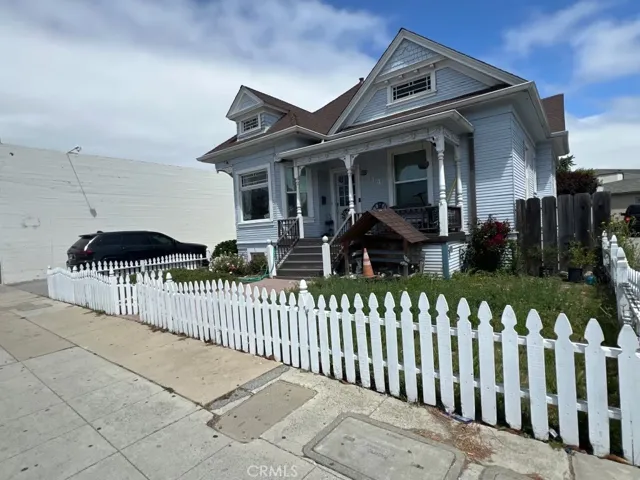 114 Central, Salinas, California 93901