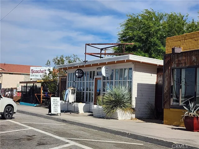 61665 Division, Joshua Tree, California 92252