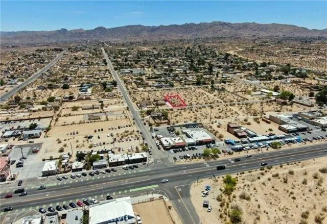 61665 Division, Joshua Tree, California 92252