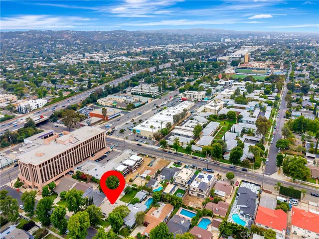 4833 Longridge, Sherman Oaks, California 91423