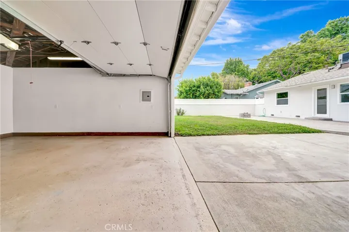 4833 Longridge, Sherman Oaks, California 91423