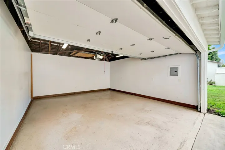 4833 Longridge, Sherman Oaks, California 91423