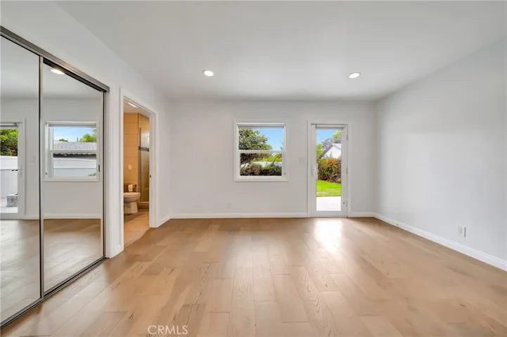 4833 Longridge, Sherman Oaks, California 91423