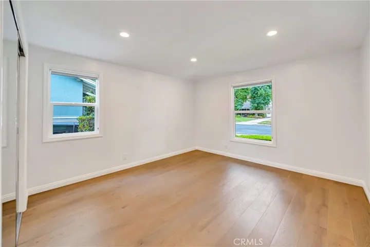 4833 Longridge, Sherman Oaks, California 91423