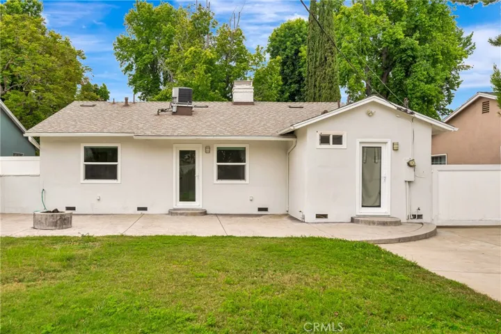 4833 Longridge, Sherman Oaks, California 91423