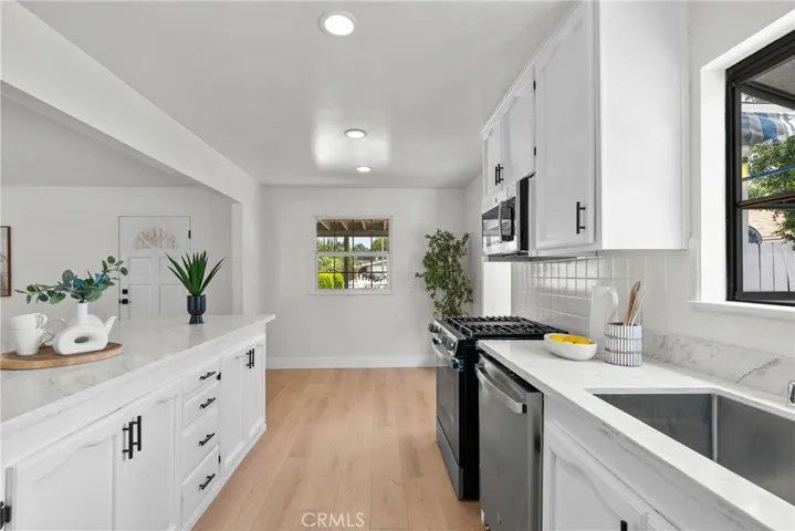 17254 Lahey, Granada Hills, California 91344