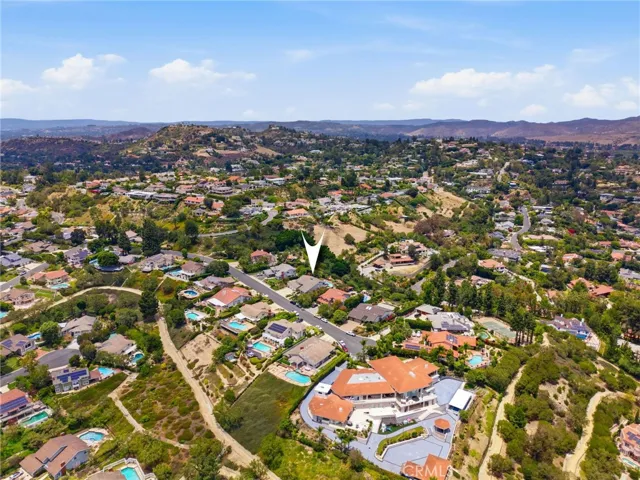 1771 Bridle Path Way, North Tustin, California 92705