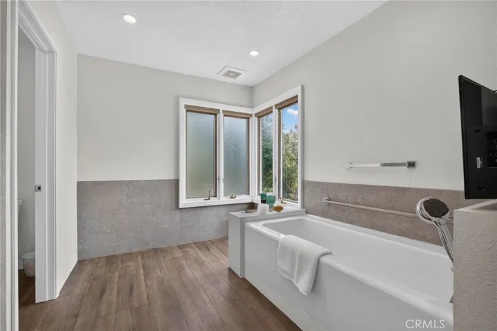 1771 Bridle Path Way, North Tustin, California 92705