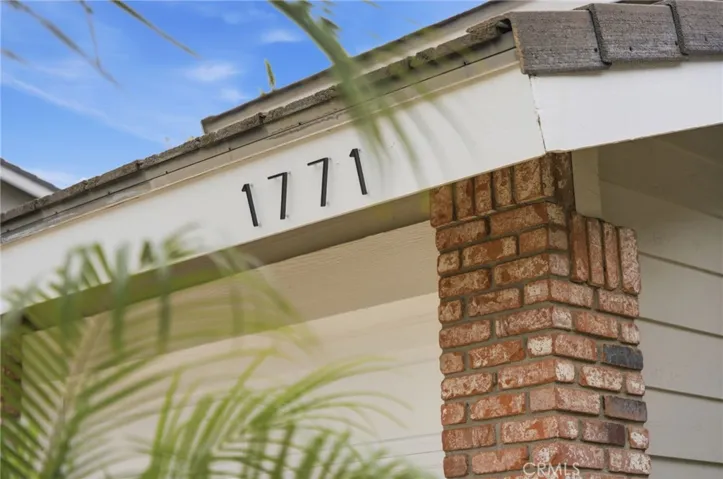 1771 Bridle Path Way, North Tustin, California 92705